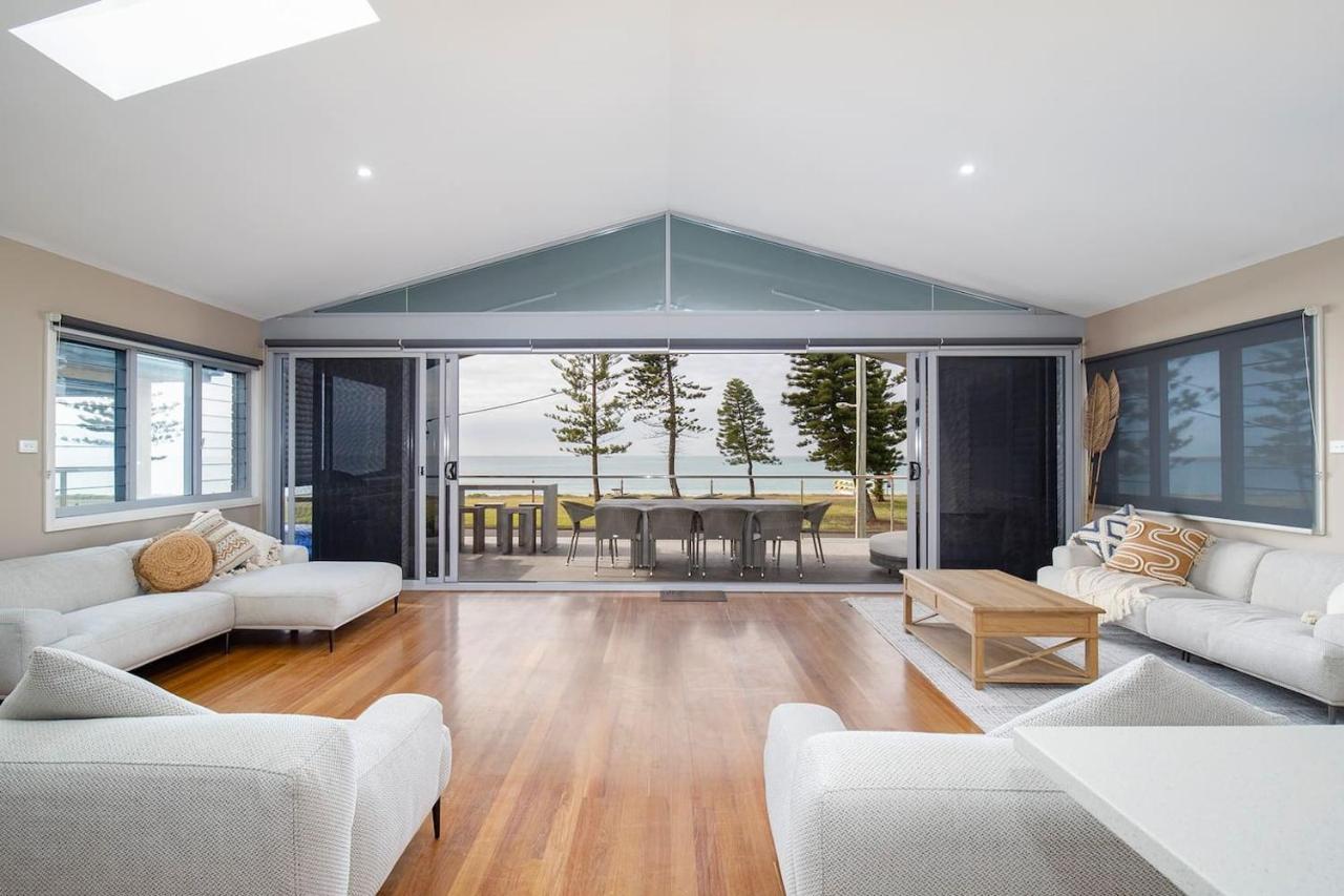 'Stockton Grande' A Sublime Beachfront Family Oasis Villa Newcastle Exterior photo